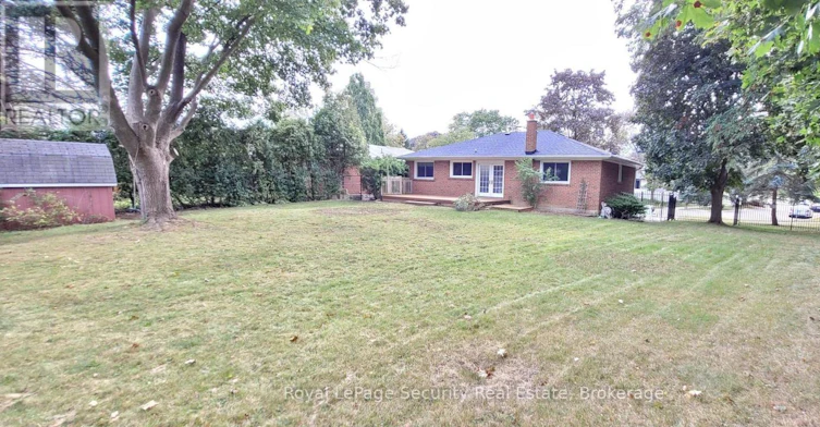 MAIN-115 Poynter Drive, Toronto, ON, M9R 1L7 - 4