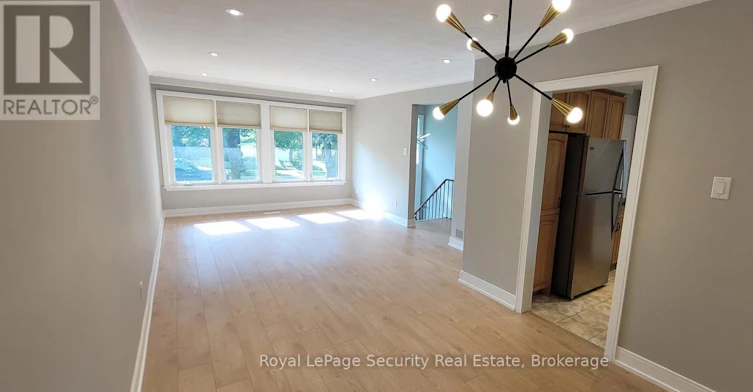 MAIN-115 Poynter Drive, Toronto, ON, M9R 1L7 - 2