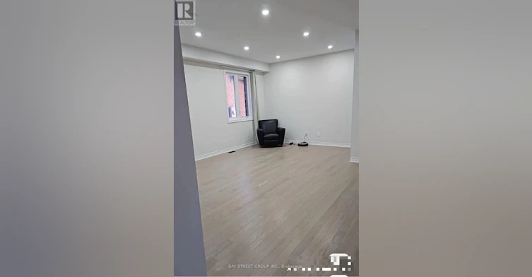 ROOM-49 Bud Leggett Cres Crescent, Georgina, ON, L4P 0B5 - 5