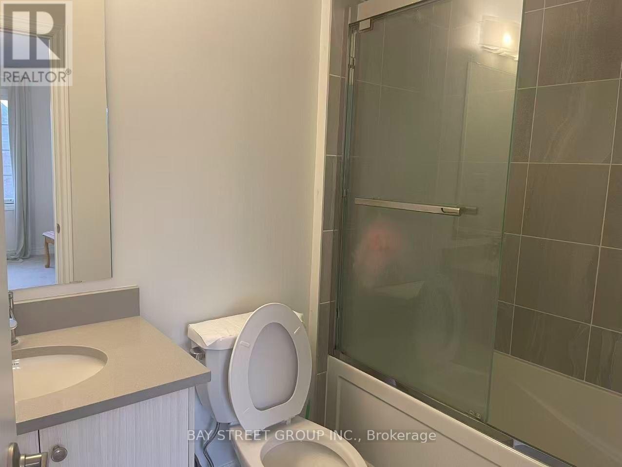 ROOM-49 Bud Leggett Cres Crescent, Georgina, ON, L4P 0B5 - 11