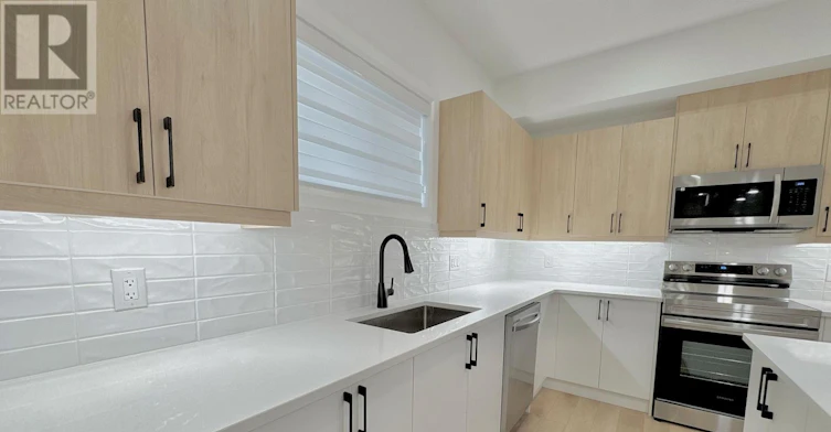 C-3867 Petalpath Way, London, ON, N6P 0K2 - 4