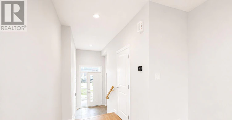 233 Bankside Way, Ottawa, ON, K2J 7N2 - 2