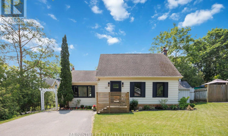 162 Maple Street