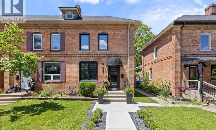 887 Monmouth