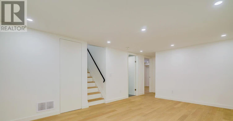 116 Boulton Drive, Toronto, ON, M4V 2V6 - 27