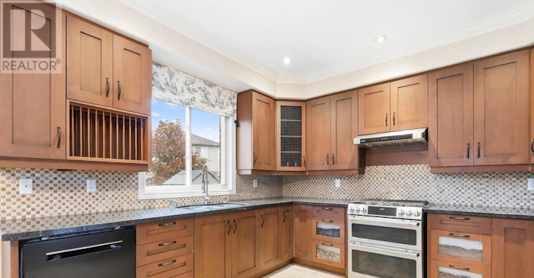 3 Prince William Way, Barrie, ON, L4N 0Y9 - 7