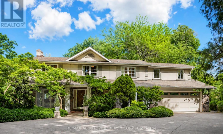 5052 Lakeshore Road