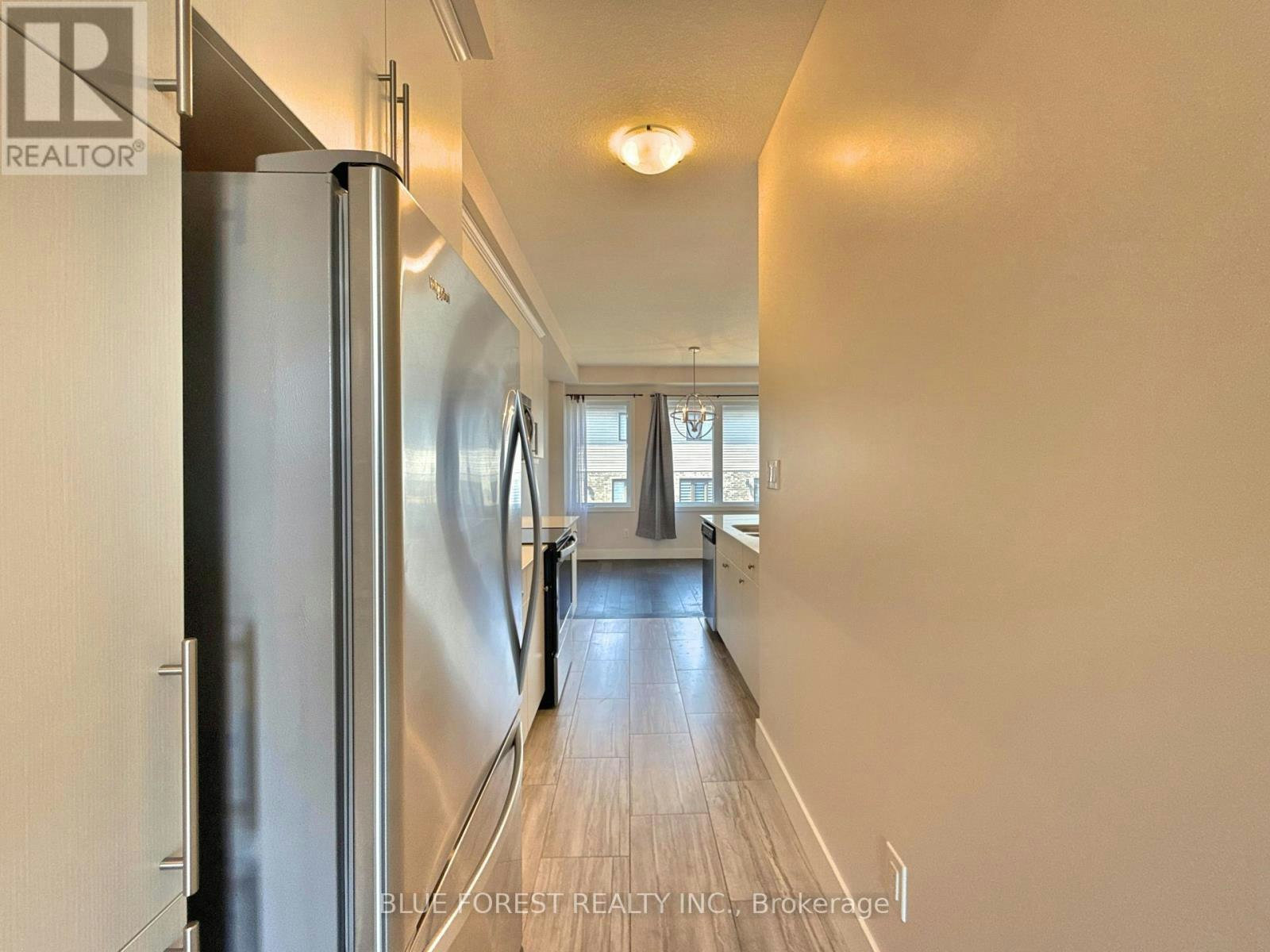 2112 Meadowgate Boulevard, London, ON, N6M 0H5 - 9