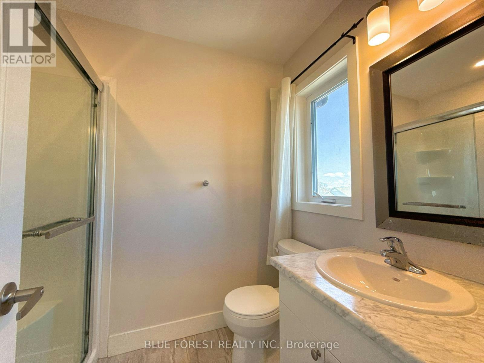 2112 Meadowgate Boulevard, London, ON, N6M 0H5 - 30