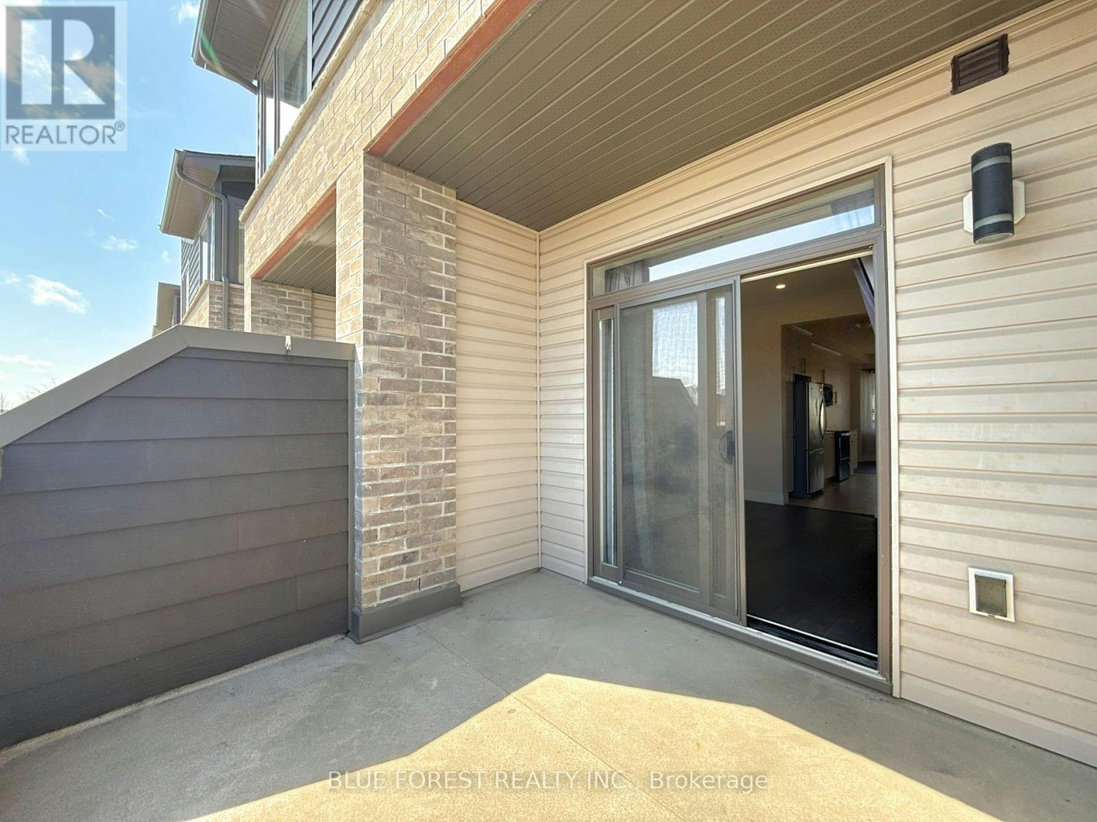 2112 Meadowgate Boulevard, London, ON, N6M 0H5 - 15