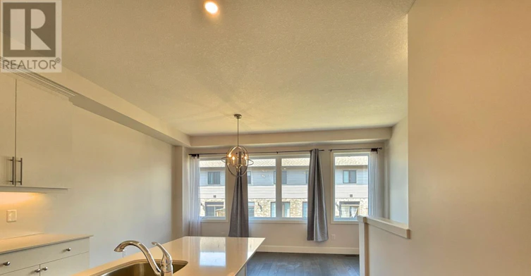 2112 Meadowgate Boulevard, London, ON, N6M 0H5 - 10