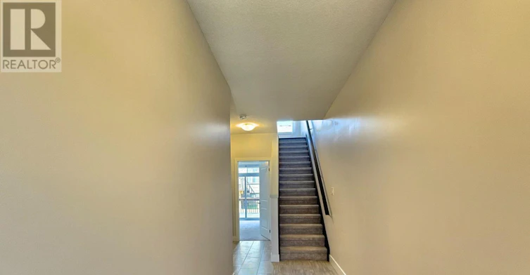 2112 Meadowgate Boulevard, London, ON, N6M 0H5 - 4