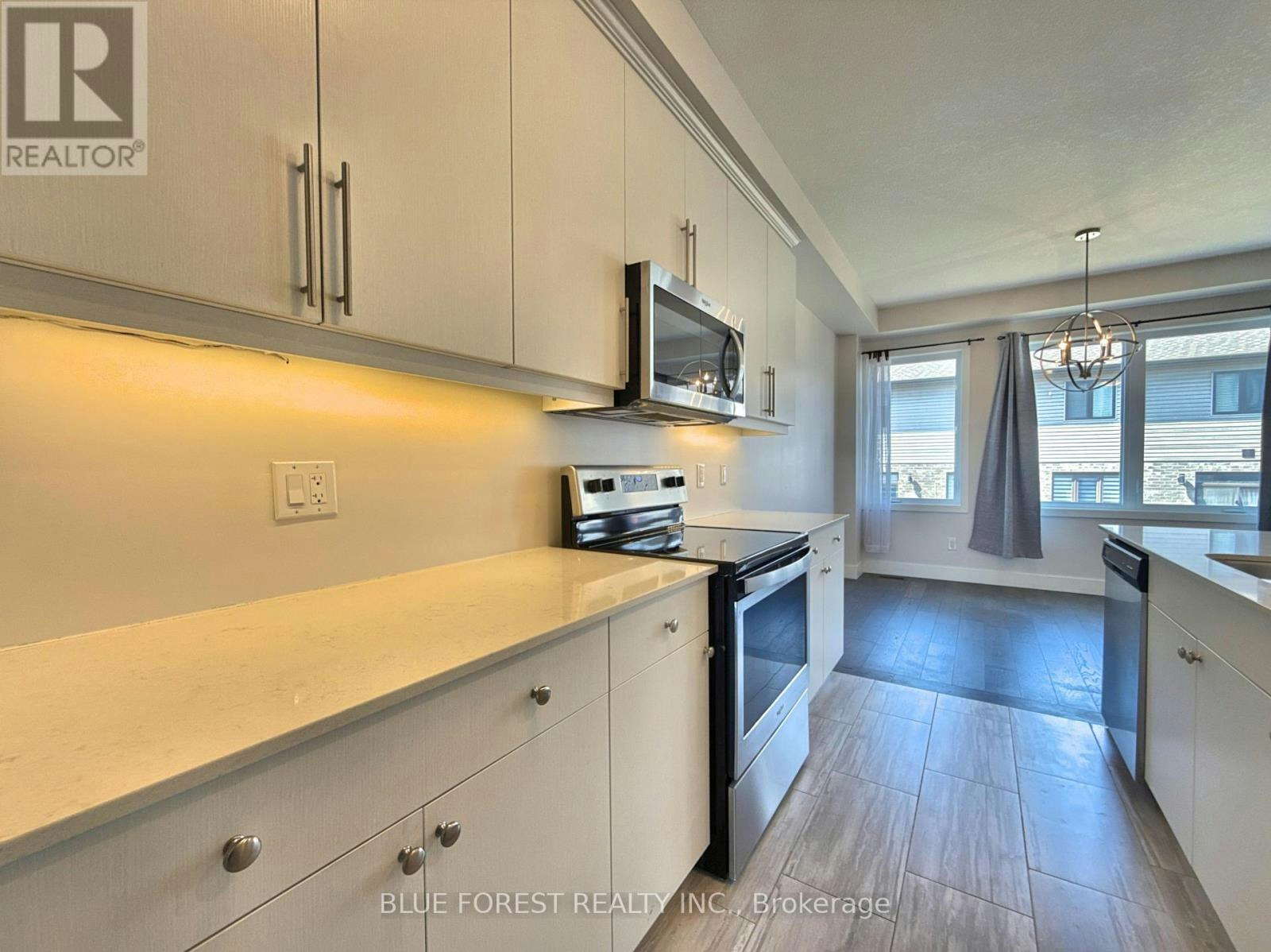 2112 Meadowgate Boulevard, London, ON, N6M 0H5 - 8