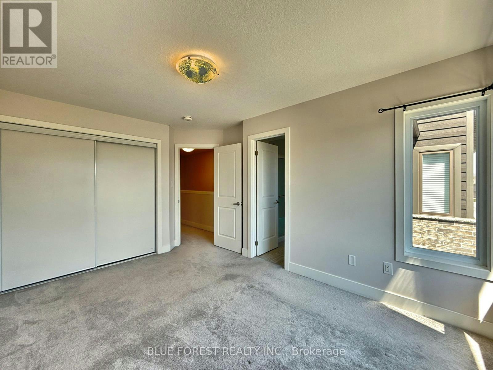 2112 Meadowgate Boulevard, London, ON, N6M 0H5 - 24