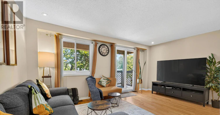 2086 Carling Avenue, Ottawa, ON, K2A 1G8 - 17