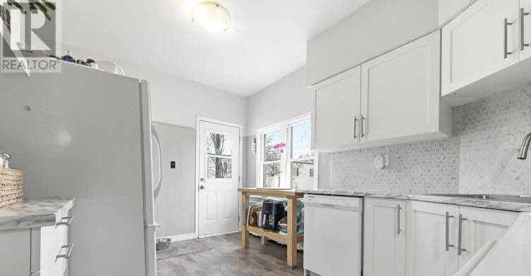 703 Front Street N, Pembroke, ON, K8A 6J4 - 6