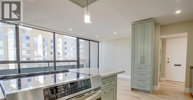 1607-111 Riverside Drive East, Windsor, ON, N9A 2S6 - 11