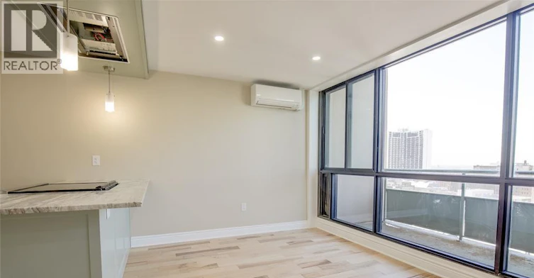 1607-111 Riverside Drive East, Windsor, ON, N9A 2S6 - 8