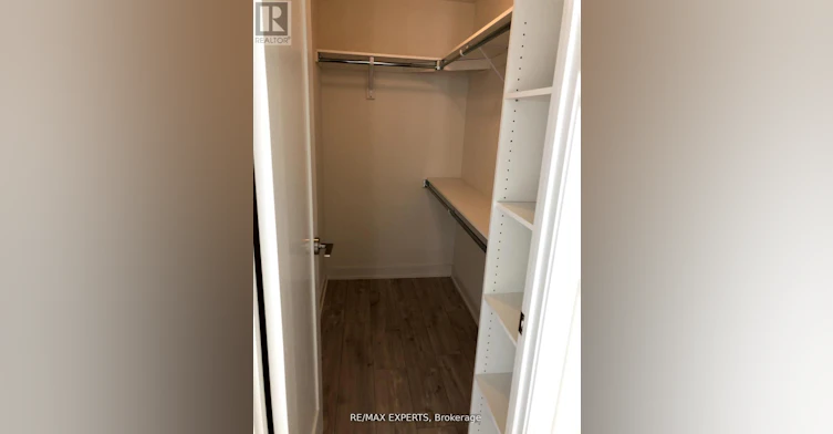 1214W-27 Bathurst Street, Toronto, ON, M5V 2P1 - 7