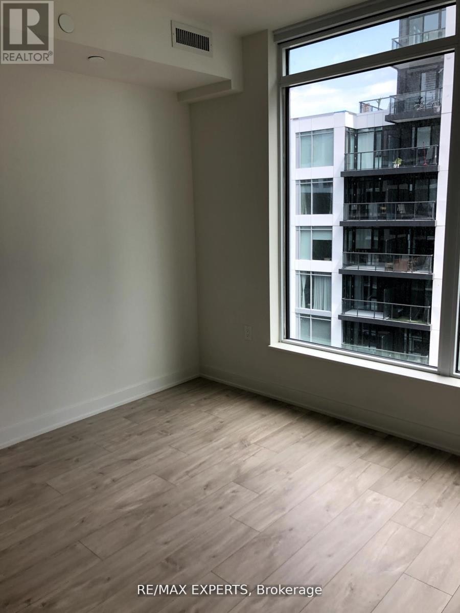1214W-27 Bathurst Street, Toronto, ON, M5V 2P1 - 9