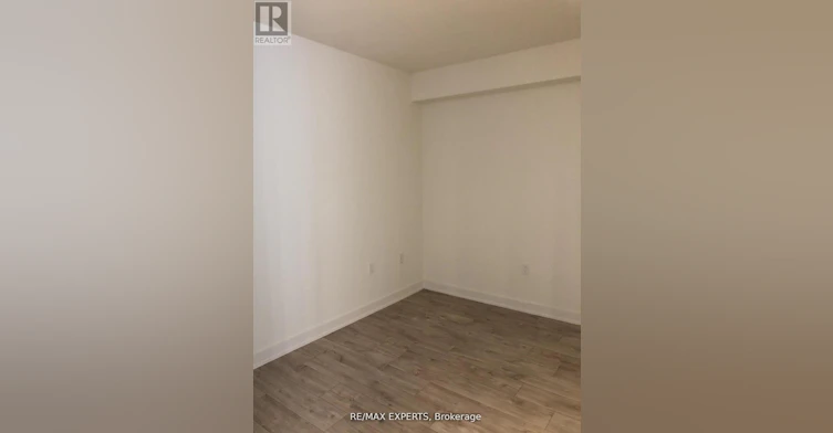 1214W-27 Bathurst Street, Toronto, ON, M5V 2P1 - 10