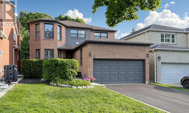 15 Maxwell Court