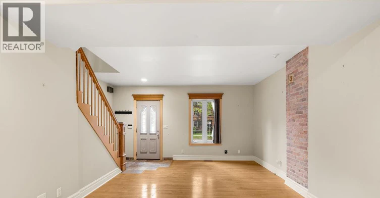803 Monmouth Road, Windsor, ON, N8Y 3L5 - 6