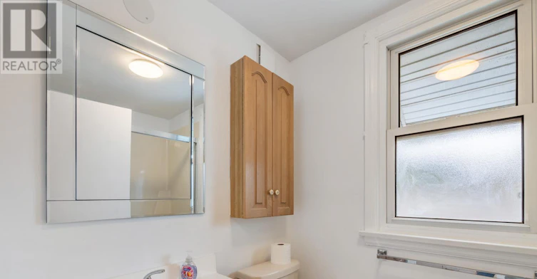 2-12 Gibson Avenue, Toronto, ON, M9V 2S6 - 18