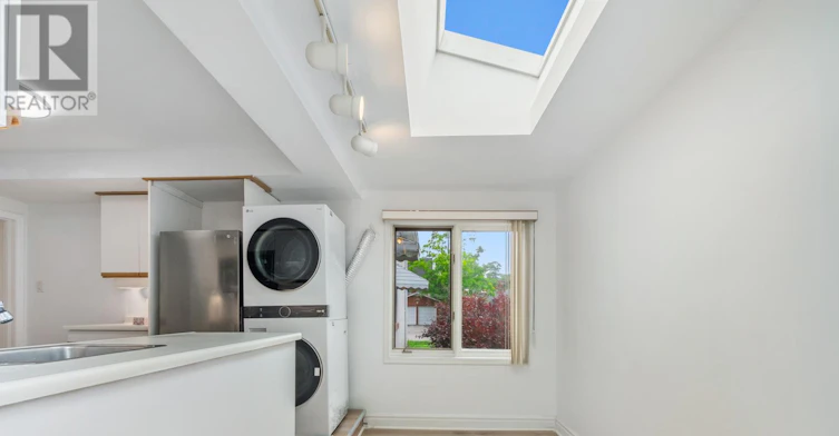 2-12 Gibson Avenue, Toronto, ON, M9V 2S6 - 10