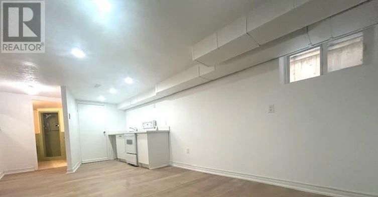 BASEMENT-6 Hiawatha Parkway, Mississauga, ON, L5G 3R7 - 10