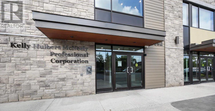 301-5992 Hazeldean Road, Ottawa, ON, K2S 1B9 - 3