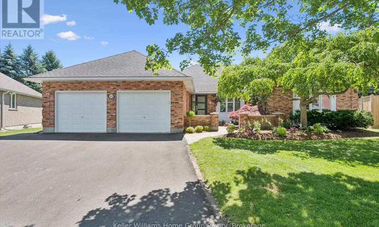 22 Lyle Place