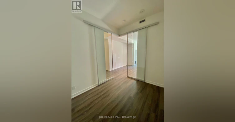 1207-20 Edward Street, Toronto, ON, M5G 0C5 - 4