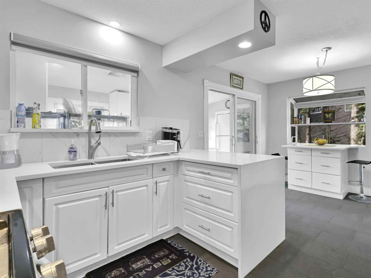 14704 16a Avenue, Surrey, BC, V4A 5M7 - 15
