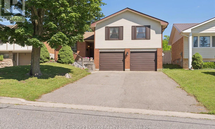 1824 Mapleridge Drive