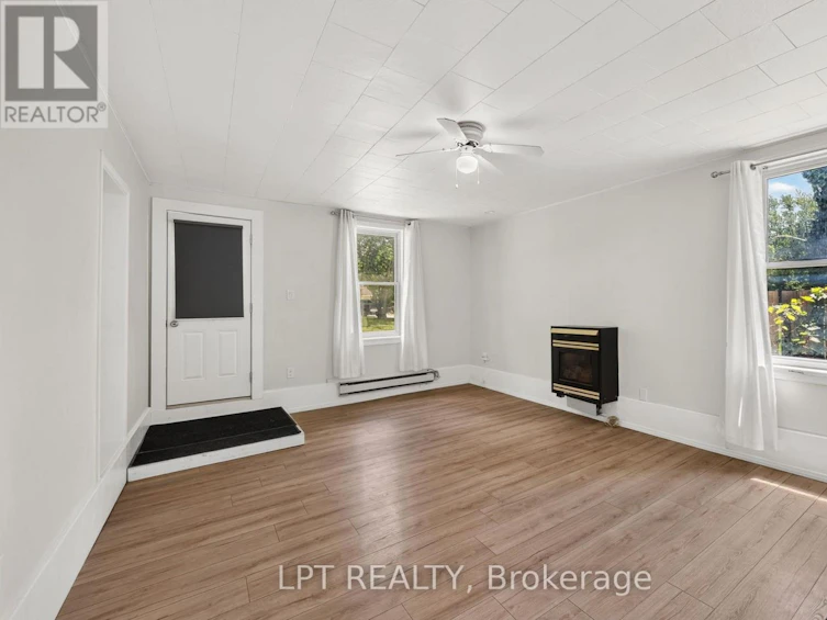 269 Richmond Street, North Middlesex, ON, N0M 2K0 - 6