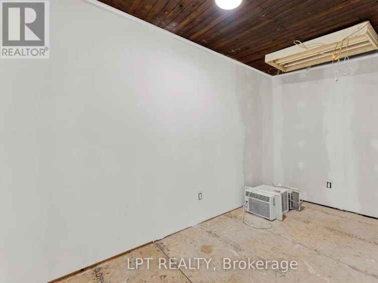 269 Richmond Street, North Middlesex, ON, N0M 2K0 - 22