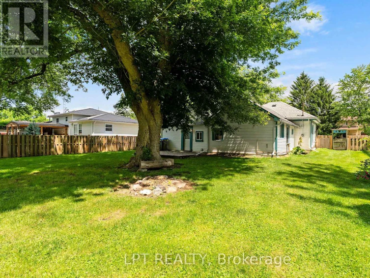269 Richmond Street, North Middlesex, ON, N0M 2K0 - 26