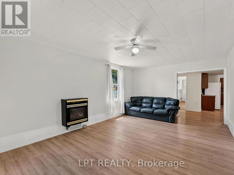 269 Richmond Street, North Middlesex, ON, N0M 2K0 - 8