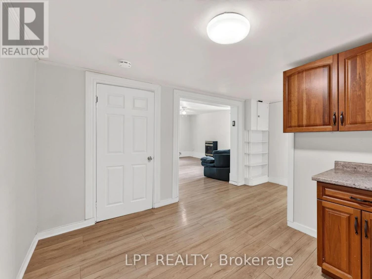269 Richmond Street, North Middlesex, ON, N0M 2K0 - 16