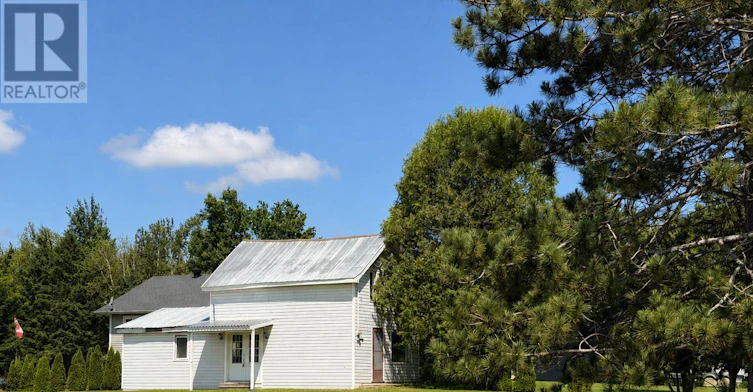 256 Limoges Road, Limoges, ON, K0A 2M0