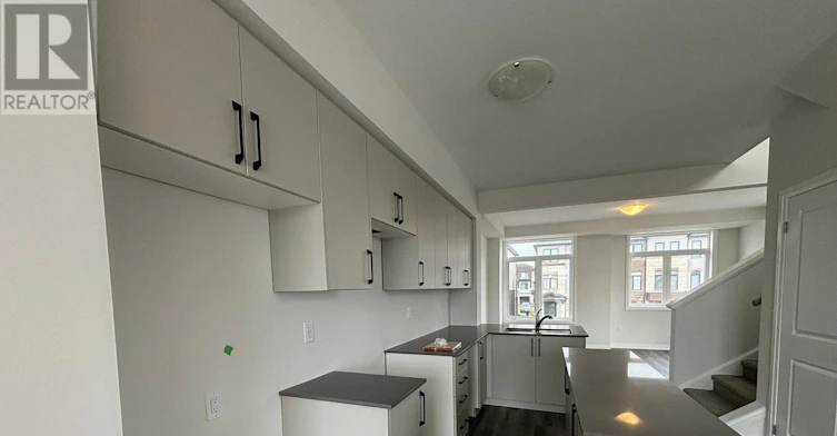 7-155 Equestrian Way, Cambridge, ON, N3E 0E8 - 18