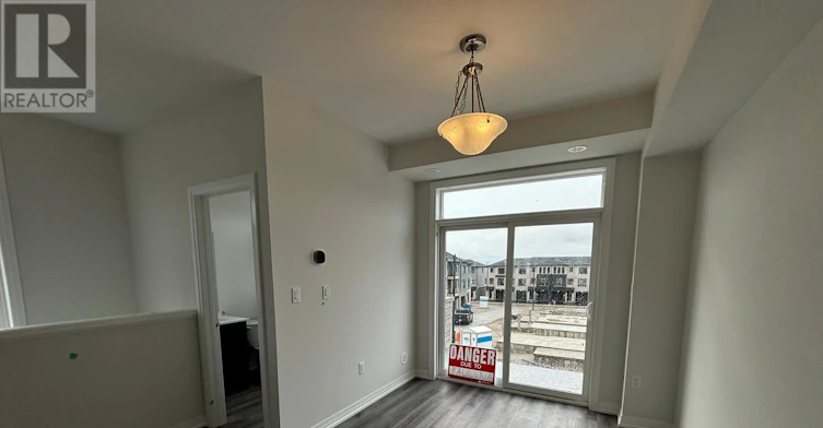 7-155 Equestrian Way, Cambridge, ON, N3E 0E8 - 17