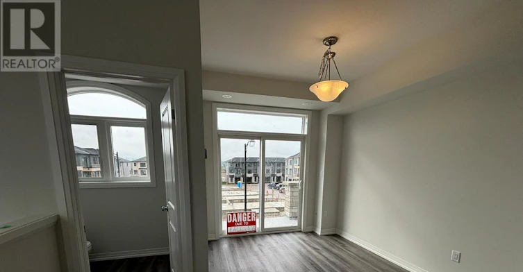7-155 Equestrian Way, Cambridge, ON, N3E 0E8 - 16