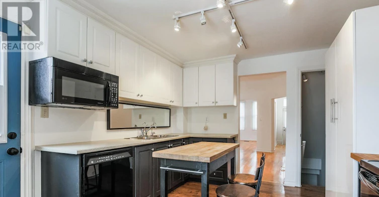 50 Massey Street, Toronto, ON, M6J 2T4 - 9