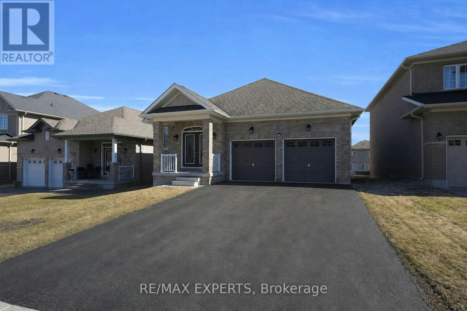 57 Hopkins Crescent N, Bradford West Gwillimbury, ON, L3Z 0R7