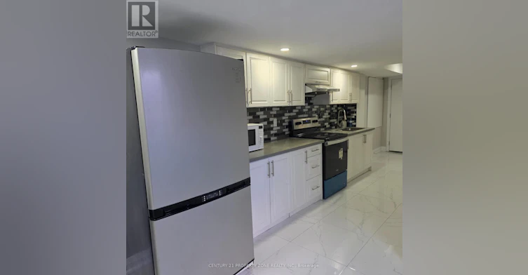 2 Bachelor Street, Brampton, ON, L7A 5B1 - 7