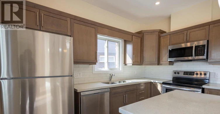 33 Cinnamon Street, Thorold, ON, L2V 0H6 - 2