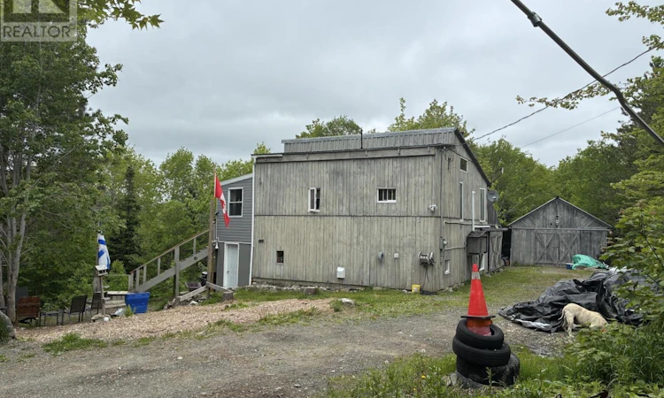 837 Meadow Road