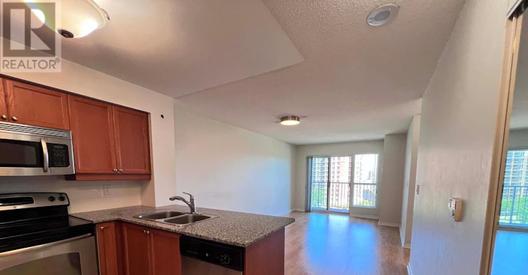 1016-185 Oneida Crescent, Richmond Hill, ON, L4B 0B1 - 2